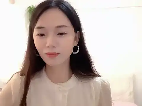 Snapshot of Keke-Baby170 chatting on 28, 10, 2025 Keke-Baby170 online show from 28, 10, 2025