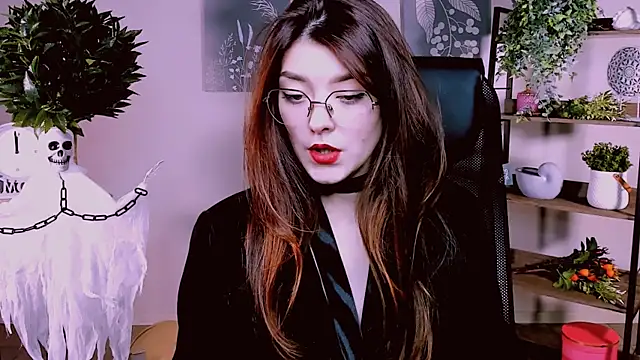 AnaSteisher online show from 27, 10, 2025