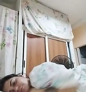 Snapshot of Cubanitaxxx chatting on 25, 10, 2025 Cubanitaxxx online show from 25, 10, 2025