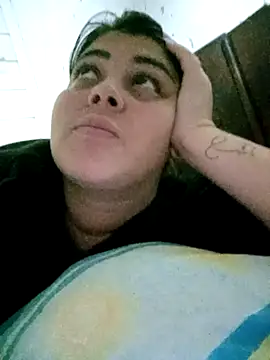 Snapshot of Cubanitaxxx chatting on 15, 11, 2025 Cubanitaxxx online show from 15, 11, 2025