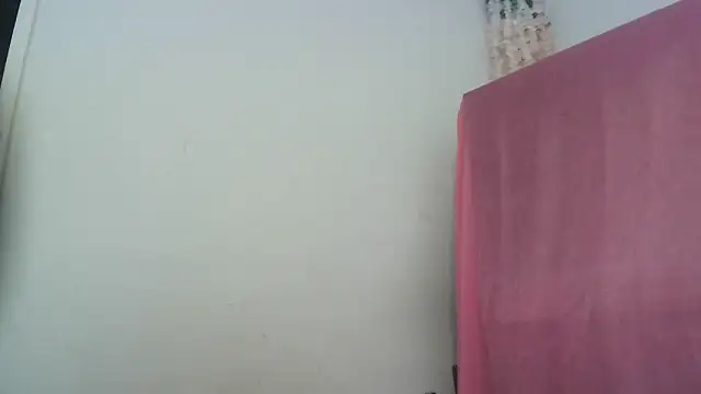Snapshot of babycakes69_ chatting on 18, 10, 2025 babycakes69 online show from 18, 10, 2025