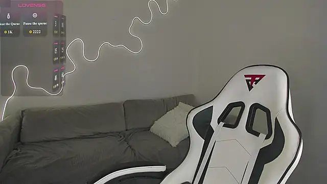 Snapshot of bella_xx__ chatting on 15, 3, 2026 bella xx online show from 15, 3, 2026