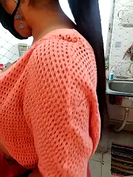 Cuty-Lina online show from 23, 11, 2025