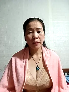 Snapshot of tabby-cat11 chatting on 19, 11, 2025 tabby-cat11 online show from 19, 11, 2025