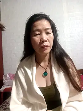 Snapshot of tabby-cat11 chatting on 21, 11, 2025 tabby-cat11 online show from 21, 11, 2025