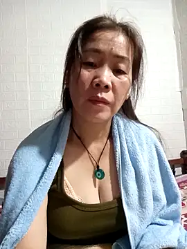 Snapshot of tabby-cat11 chatting on 22, 11, 2025 tabby-cat11 online show from 22, 11, 2025