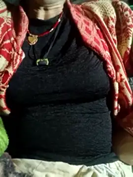 Snapshot of M-MAYA chatting on 28, 11, 2025 M-MAYA online show from 28, 11, 2025