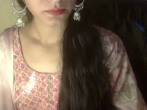Snapshot of Shezi_N chatting on 21, 10, 2025 Shezi N online show from 21, 10, 2025