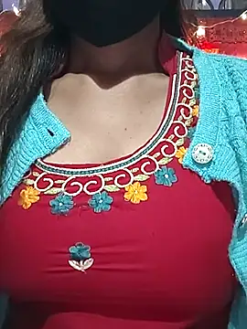 Snapshot of sardarni_001 chatting on 6, 11, 2025 sardarni 001 online show from 6, 11, 2025