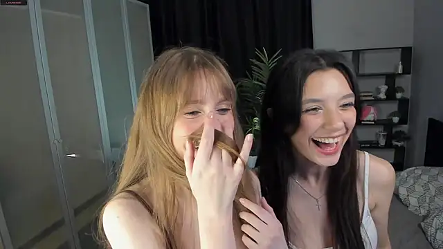 Snapshot of DemetraSadahiro chatting on 18, 11, 2025 DemetraSadahiro online show from 18, 11, 2025