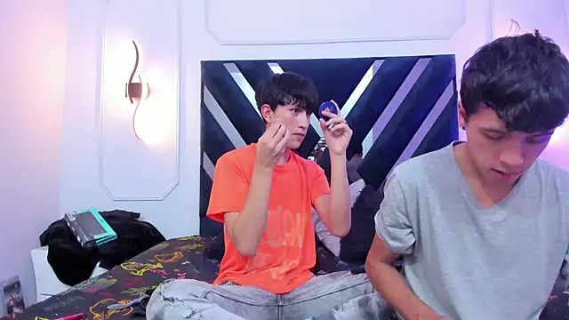 Snapshot of hoot_booys_ chatting on 17, 11, 2025 hoot booys online show from 17, 11, 2025