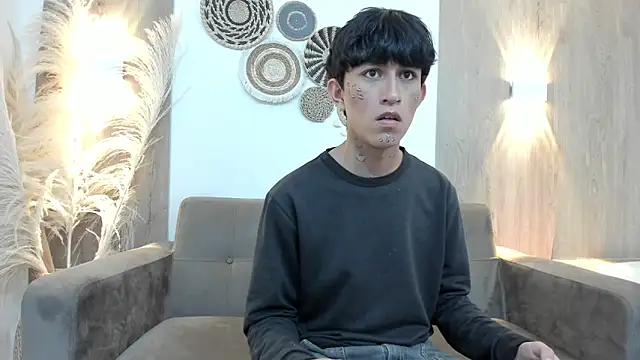 Snapshot of hoot_booys_ chatting on 26, 11, 2025 hoot booys online show from 26, 11, 2025