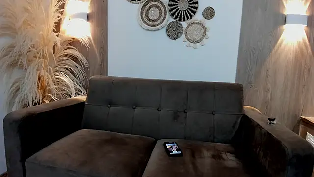 Snapshot of hoot_booys_ chatting on 27, 11, 2025 hoot booys online show from 27, 11, 2025