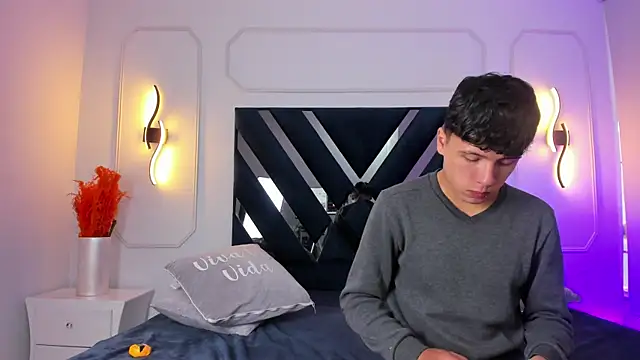 hoot booys  online show from 26, 2, 2026