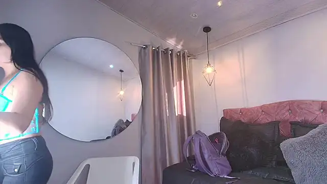 Snapshot of ivy_bonnie chatting on 29, 11, 2025 ivy bonnie online show from 29, 11, 2025