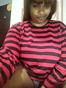 Snapshot of Raven4h chatting on 21, 10, 2025 Raven4h online show from 21, 10, 2025