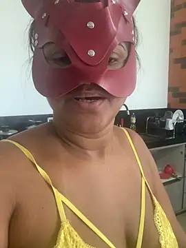 Snapshot of NatashaAzura chatting on 11, 11, 2025 NatashaAzura online show from 11, 11, 2025