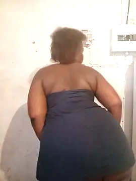 Roronae online show from 4, 11, 2025