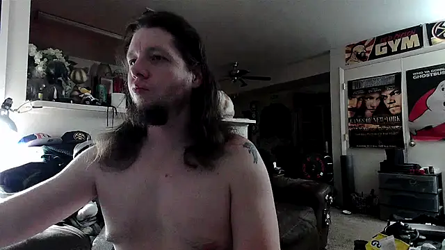 Snapshot of biggerisbetter12 chatting on 24, 10, 2025 biggerisbetter12 online show from 24, 10, 2025