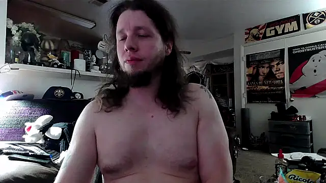 Snapshot of biggerisbetter12 chatting on 29, 10, 2025 biggerisbetter12 online show from 29, 10, 2025