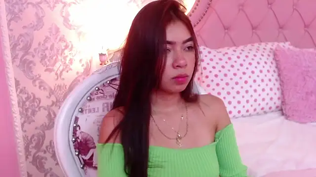 GabrielaSuarez online show from 26, 10, 2025