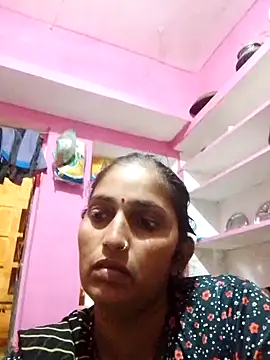 Snapshot of Pooja_shre chatting on 1, 11, 2025 Pooja shre online show from 1, 11, 2025