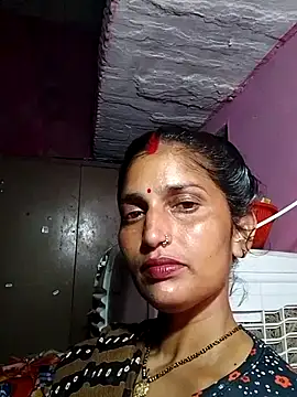 Snapshot of Pooja_shre chatting on 5, 11, 2025 Pooja shre online show from 5, 11, 2025