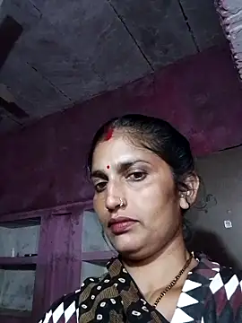 Snapshot of Pooja_shre chatting on 8, 11, 2025 Pooja shre online show from 8, 11, 2025