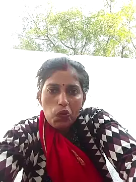 Snapshot of Pooja_shre chatting on 14, 11, 2025 Pooja shre online show from 14, 11, 2025