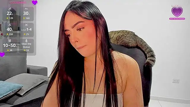 Snapshot of ZafiLov chatting on 5, 12, 2025 ZafiLov online show from 5, 12, 2025