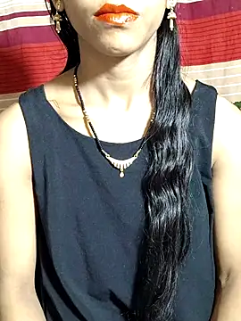 Snapshot of Itz_Aisha__ chatting on 5, 11, 2025 Itz Aisha online show from 5, 11, 2025