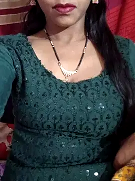 Snapshot of Itz_Aisha__ chatting on 4, 4, 2026 Itz Aisha online show from 4, 4, 2026