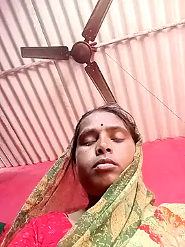 Snapshot of Rajni_gupta chatting on 20, 10, 2025 Rajni gupta online show from 20, 10, 2025