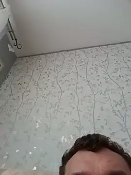 Snapshot of PeteR1987- chatting on 30, 11, 2025 PeteR1987- online show from 30, 11, 2025