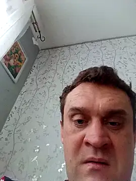 Snapshot of PeteR1987- chatting on 1, 12, 2025 PeteR1987- online show from 1, 12, 2025