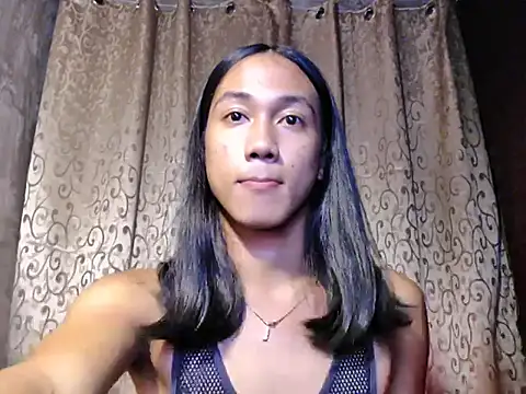 Snapshot of taylaxuxu chatting on 10, 11, 2025 taylaxuxu online show from 10, 11, 2025