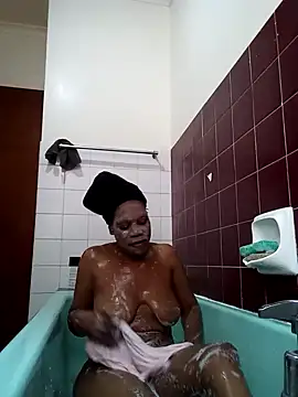 Snapshot of Hotcougar chatting on 6, 11, 2025 Hotcougar online show from 6, 11, 2025