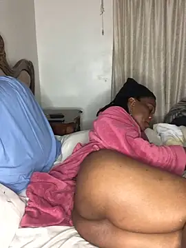 Snapshot of Hotcougar chatting on 30, 11, 2025 Hotcougar online show from 30, 11, 2025