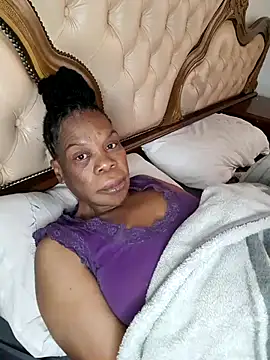 Snapshot of Hotcougar chatting on 15, 12, 2025 Hotcougar online show from 15, 12, 2025