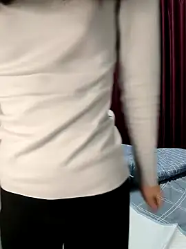 Snapshot of Xiaomao- chatting on 15, 11, 2025 Xiaomao- online show from 15, 11, 2025