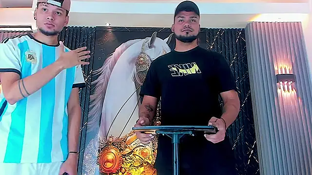 Snapshot of handsome_boys22 chatting on 19, 10, 2025 handsome boys22 online show from 19, 10, 2025