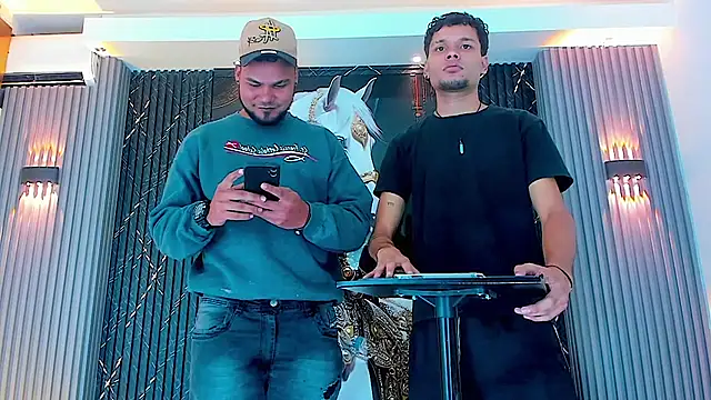 Snapshot of handsome_boys22 chatting on 23, 10, 2025 handsome boys22 online show from 23, 10, 2025