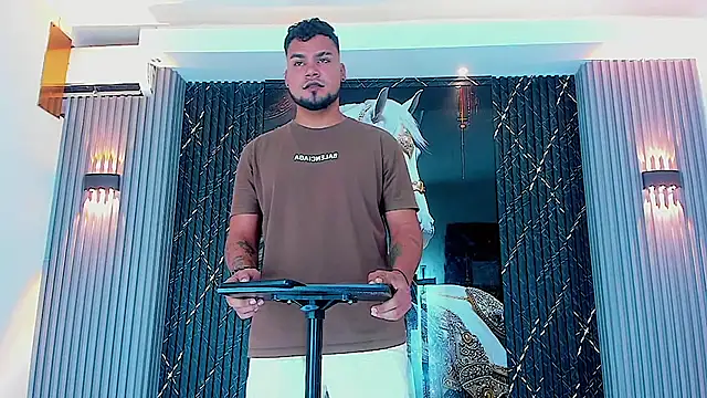 Snapshot of handsome_boys22 chatting on 29, 10, 2025 handsome boys22 online show from 29, 10, 2025