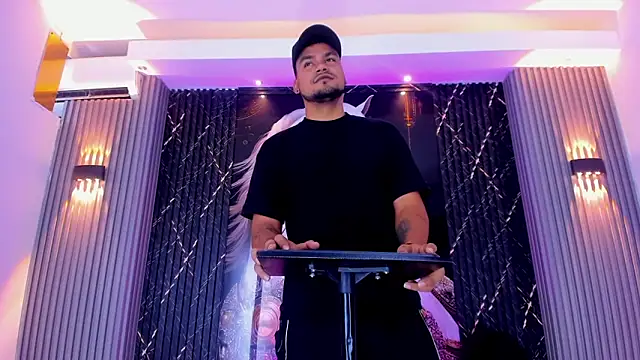 handsome boys22 online show from 19, 1, 2026