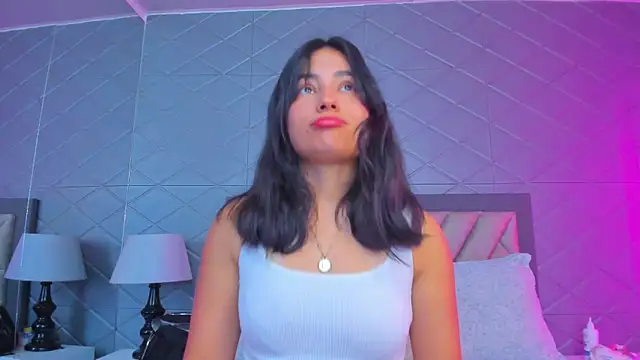 ViolettRouse online show from 2, 2, 2026