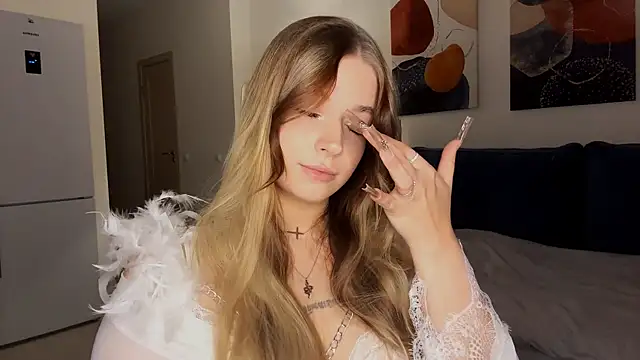 Snapshot of Babymoney_2007 chatting on 1, 11, 2025 Babymoney 2007 online show from 1, 11, 2025