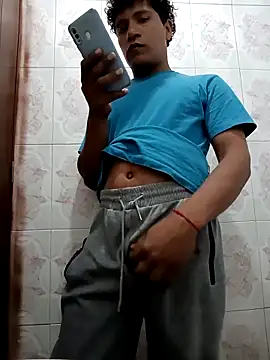 Snapshot of Gh_garciaz chatting on 18, 12, 2025 Gh garciaz online show from 18, 12, 2025