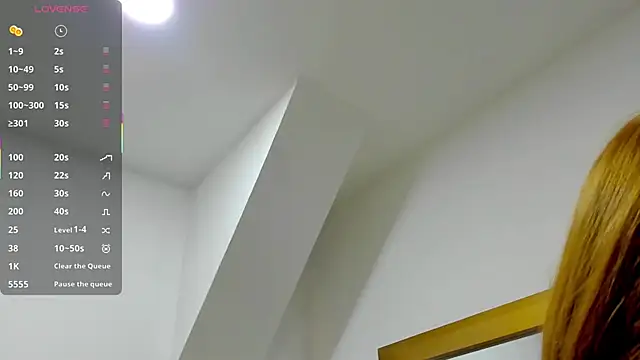 lucia lorenz online show from 18, 12, 2025