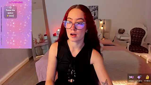 Amaraa couper1 online show from 24, 10, 2025