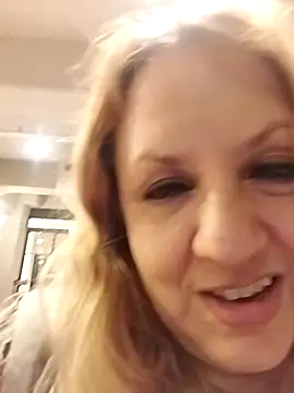 Snapshot of JennyInVegas chatting on 14, 2, 2026 JennyInVegas online show from 14, 2, 2026